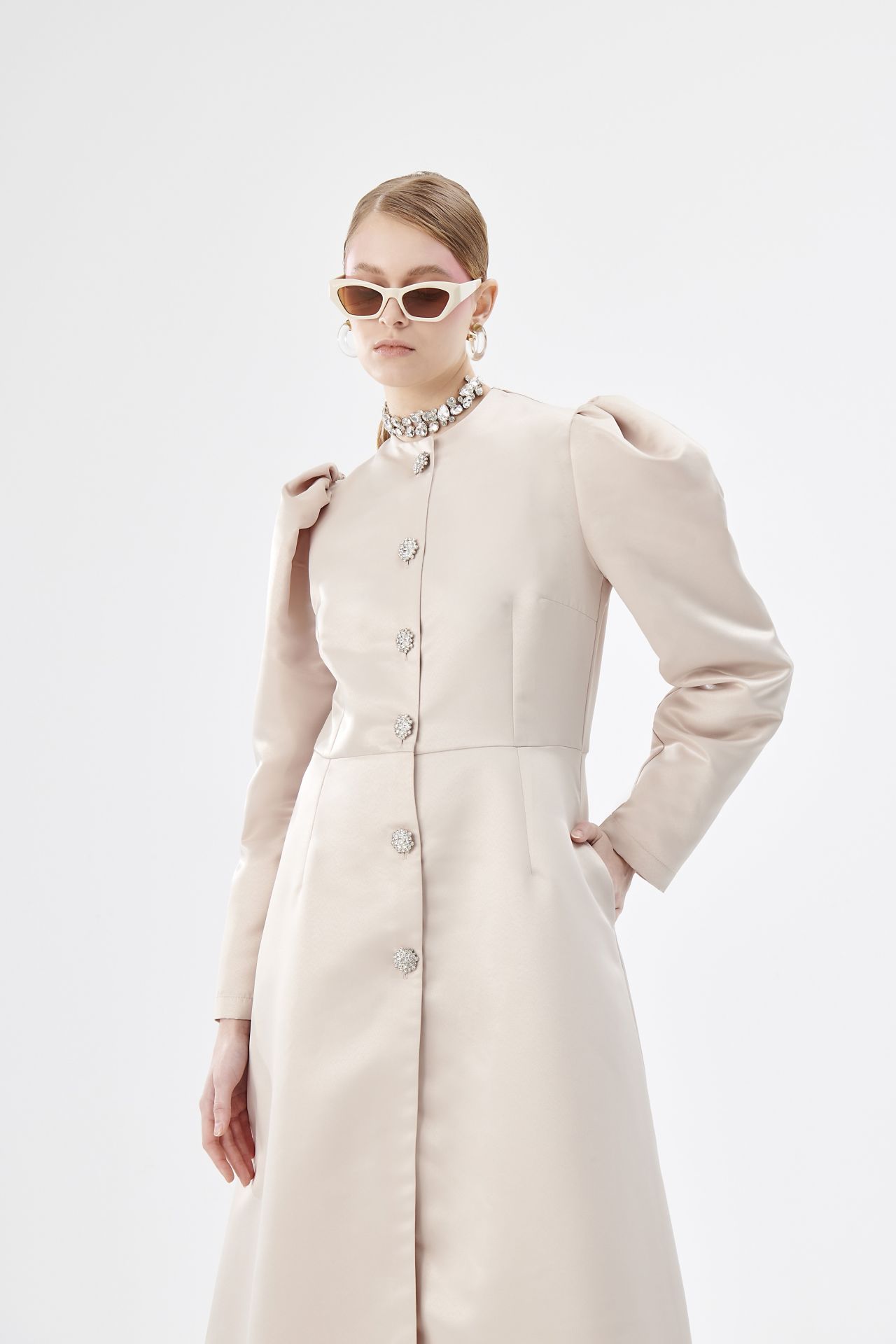 Taş Düğme Detaylı Kaftan Bej 40